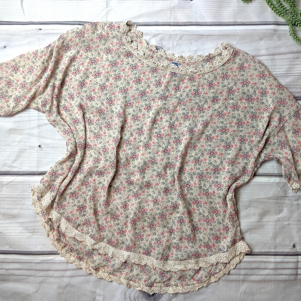 🌿 3/$15 | Free People | Vintage Sheer Blouse